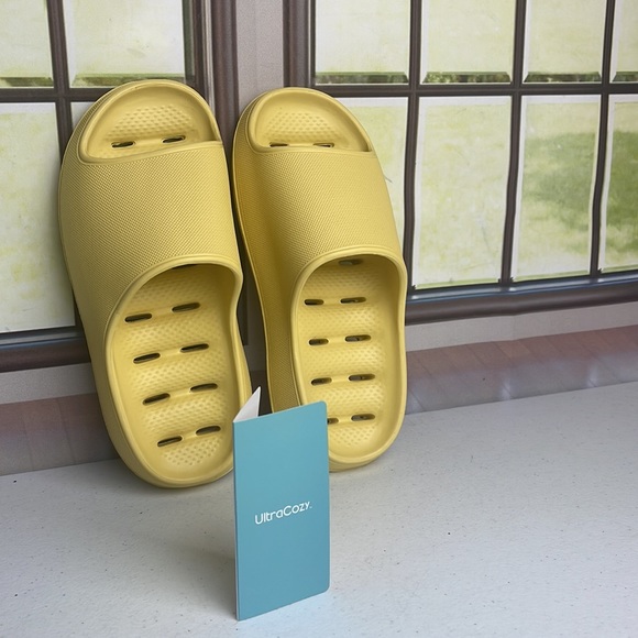 UltraCozy Slides - Picture 2 of 4